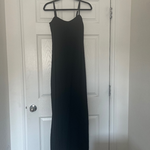 Klassy Network BRAMI MAXI DRESS - Picture 2 of 4